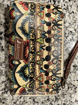 Sakroots Artist Circle Zip Around Crossbody Wristlet Wallet Detachable Strap