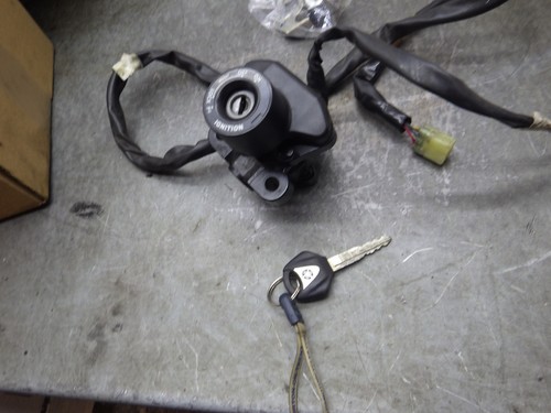 Yamaha FZ1 FZ1N 2014 Lock set ECU FZ329 - 第 2/5 張圖片
