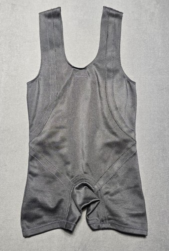 Titan Super Centurion Squat Suit 34 RS Regular Stance Black Powerlifting Gym - Picture 6 of 9