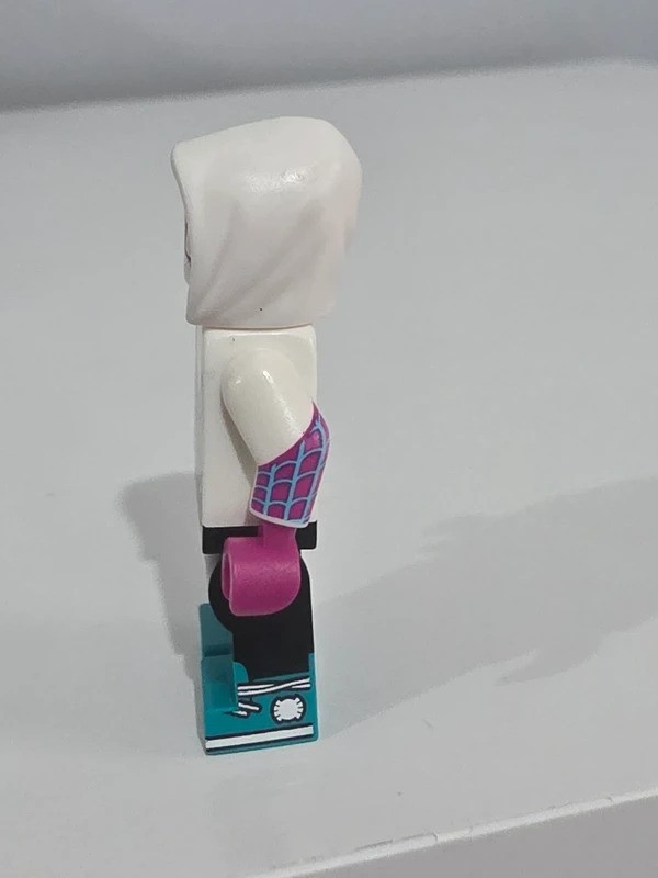 LEGO Marvel Spider-Gwen Ghost-Spider Minifigure SH1030 Spider-Verse 76311 image 5