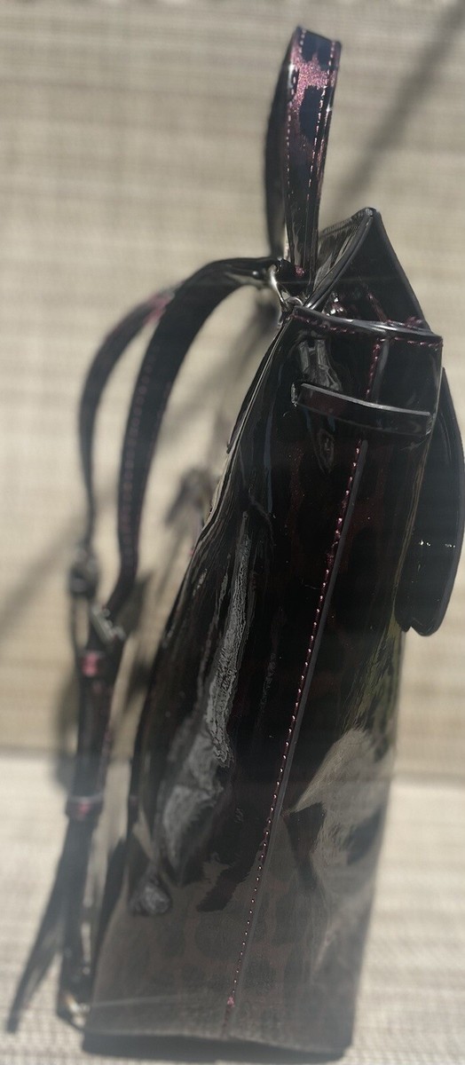 GUESS womens Varsity Pop Leopard Backpack | eBay display picture 3