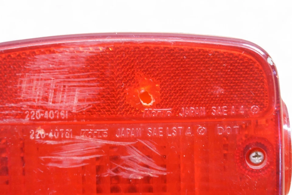 Luz trasera Kawasaki lente OEM KZ1000 KZ900 KZ650 KZ400 K17 *AH21 Foto 2 de 4