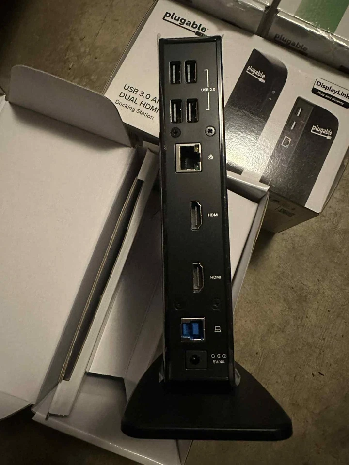 Plugable USB 3.0 Dual Monitor Docking Station Model UD-3900 - Sealed - Image 2 of 4