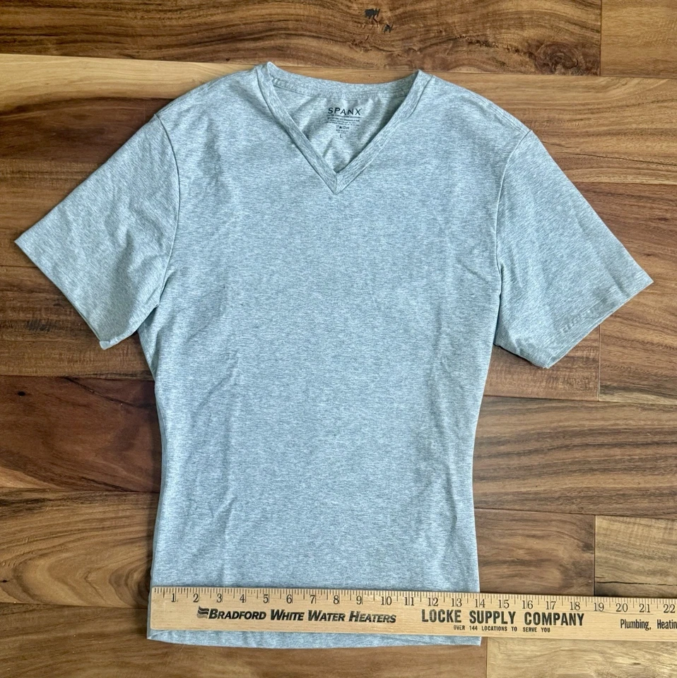 Spanx Compression V Neck Undershirt Mens L Gray Slim Fit Base Layer Basic Shirt - Image 4 of 4