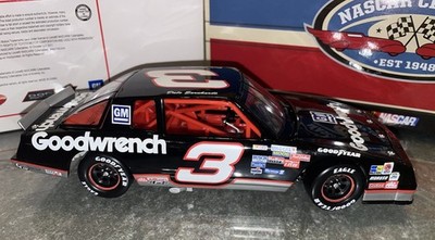DALE EARNHARDT SR 1989 GOODWRENCH AEROCOUPE MONTE CARLO 1/24