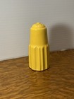 Garden City Pottery Yellow Shaker Art Deco Just One — photo 1