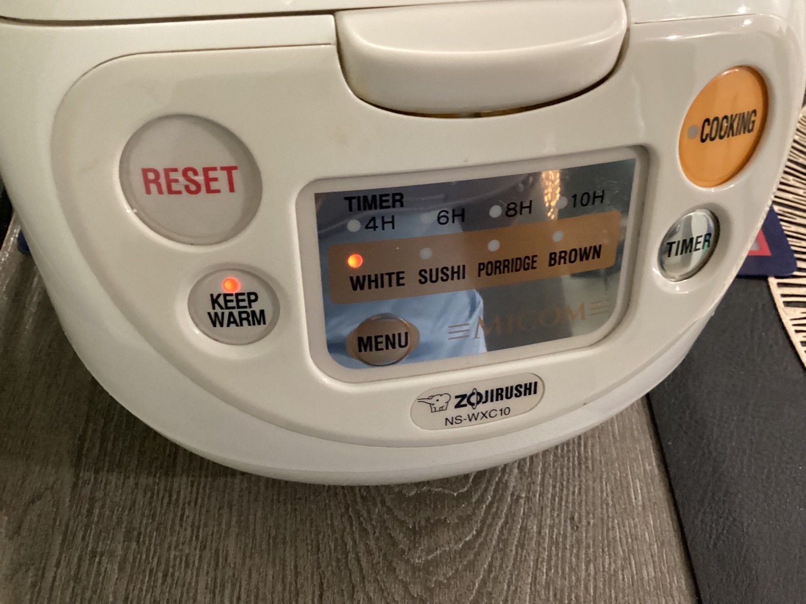 Zojirushi Rice cCoker NS-WXC10