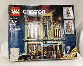 LEGO Creator Expert: Palace Cinema (10232)