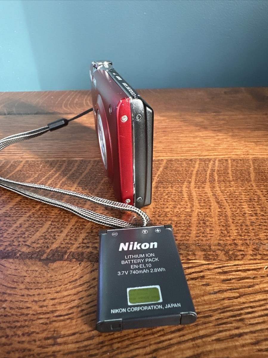 Nikon COOLPIX S205 12.0MP Digital Camera - Red Lens Error For