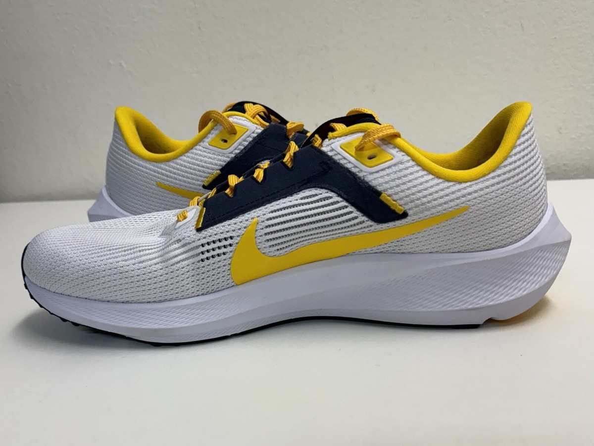 靴 NIKE AIR ZOOM PEGASUS 40 27.5 Size 8.5 - Nike Air Zoom Pegasus 40 Black White W for sale