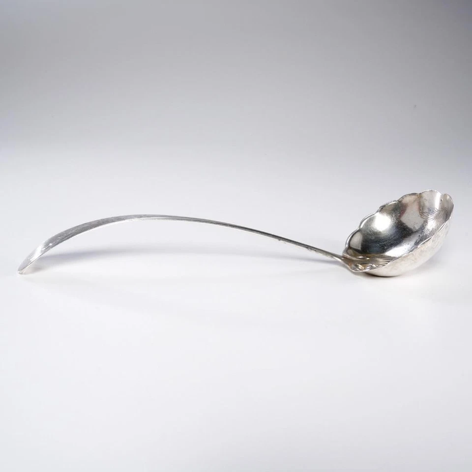 Gorham Plata Esterlina Art Nouveau Ponche Sopa Cucharón Festoneado S Monograma Siglo XIX Foto 2 de 4