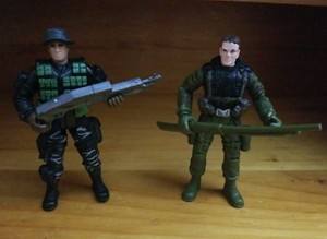 1 18 scale military action figures