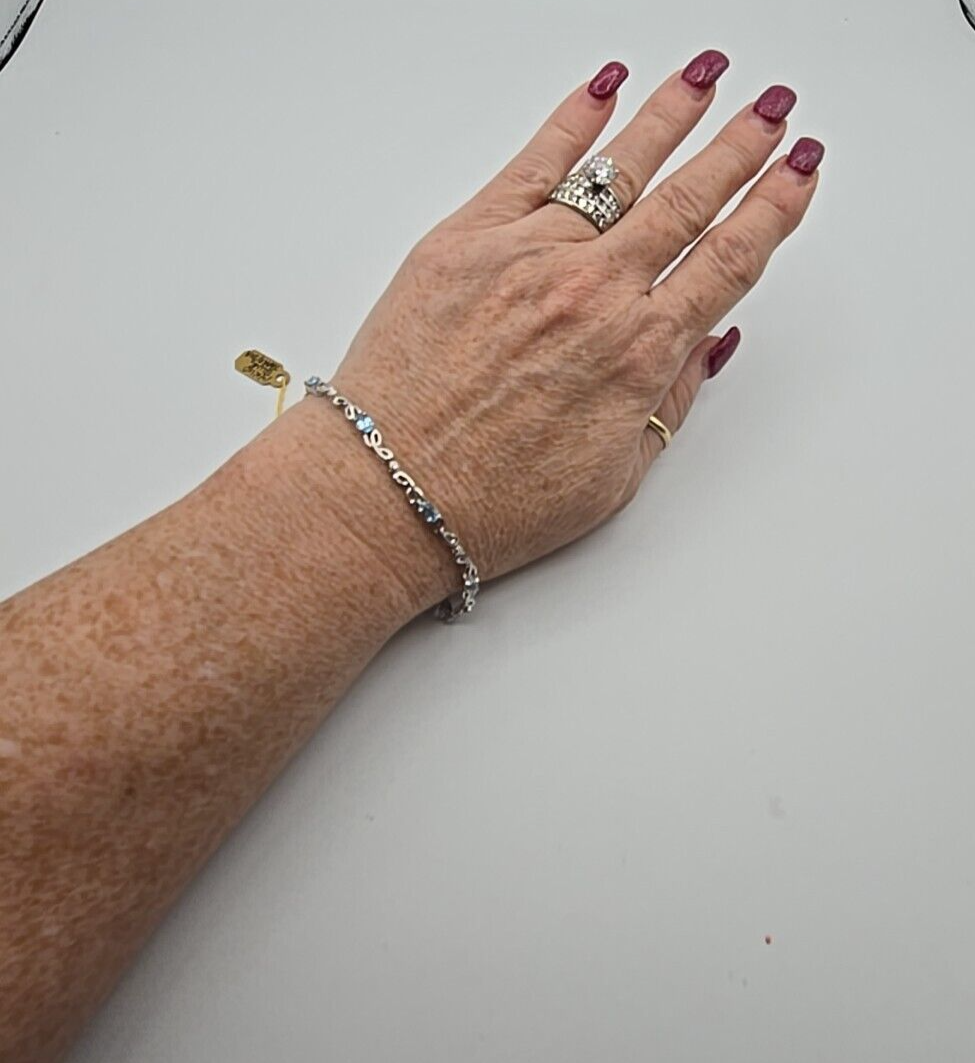 NEW 14kt White Gold Genuine Sky Blue Topaz & Diamond Gemstone 7 Bracelet 6 Grms