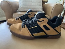 DVS Men  s 10.5 Comanche 2.0 Skate Shoes Sneakers DVF0000323 Chamois/Black/Gum