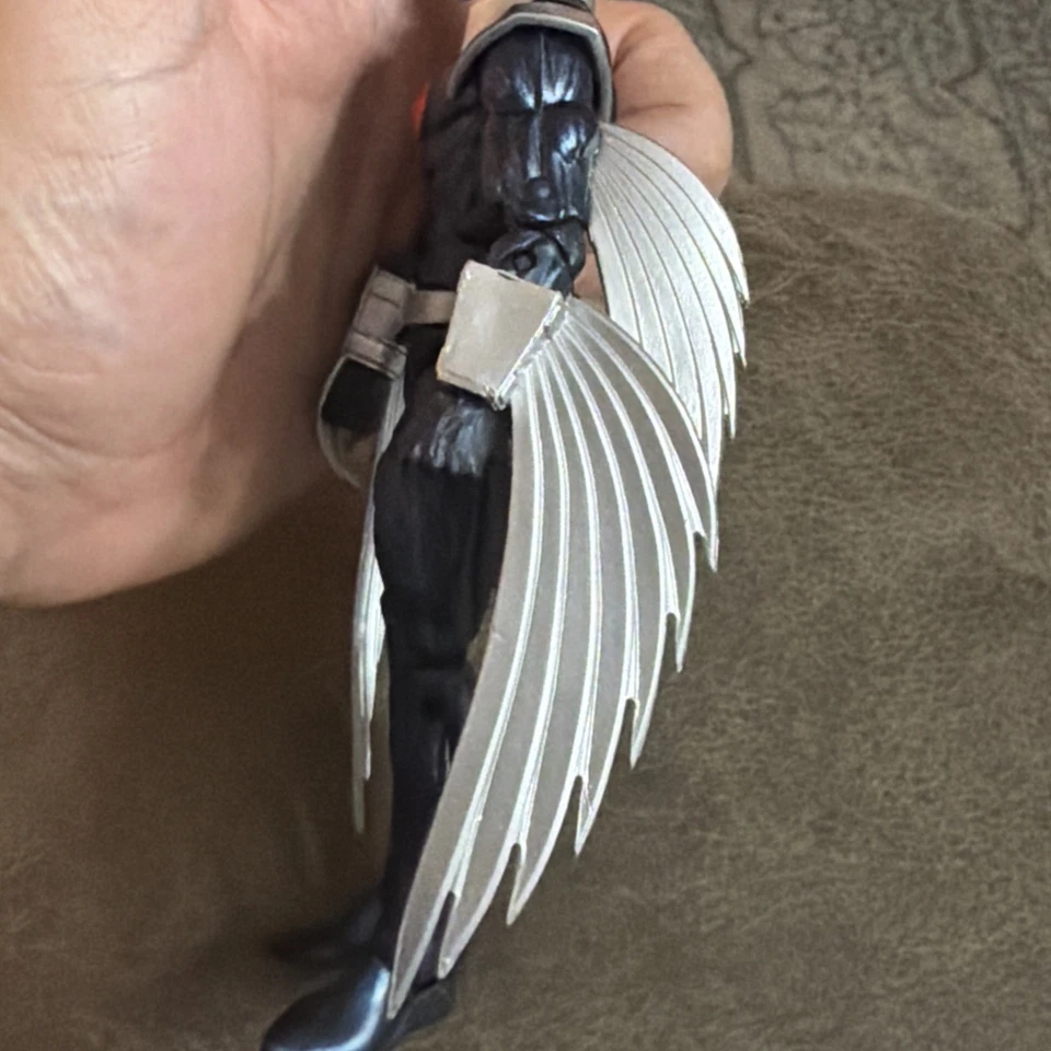 Marvel Legends, Masters Of Mind Darkhawk 6” Action Figure Titus BAF - Image 4 of 4