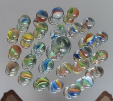 25 Beautiful Colorful Vintage Collectible Cat's Eye Marbles AS SHOWN QM-77
