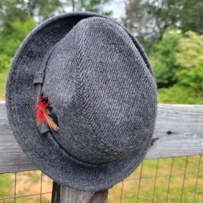 Vintage Adam Gray Wool Fedora Feather Men’s Hat Size Unknown Aprox 7.25 - Image 1 of 4