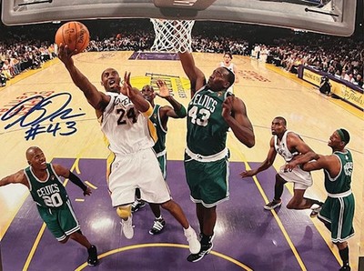 Kendrick Perkins Autographed 8x10 Photo - 03