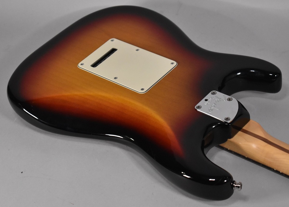 2005 Fender American Deluxe Stratocaster | Sunburst Finish W/OHSC