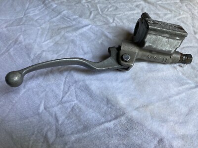 2011-2015 11 Kawasaki ZX 1000 Z Front Brake Master Cylinder 43015