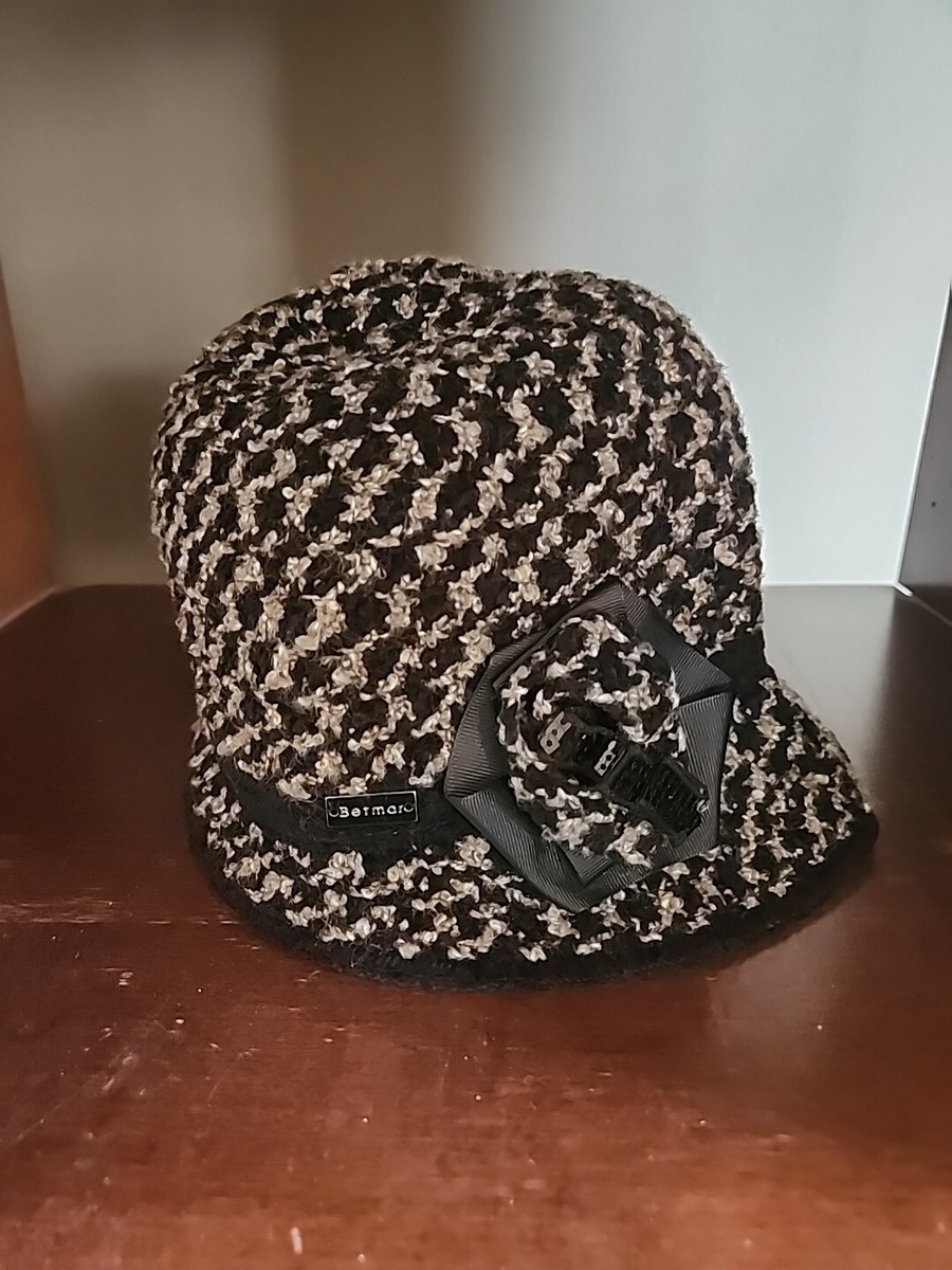 BETMAR New York womens cloche hat Black/brown Tweed Velvet  display picture 1