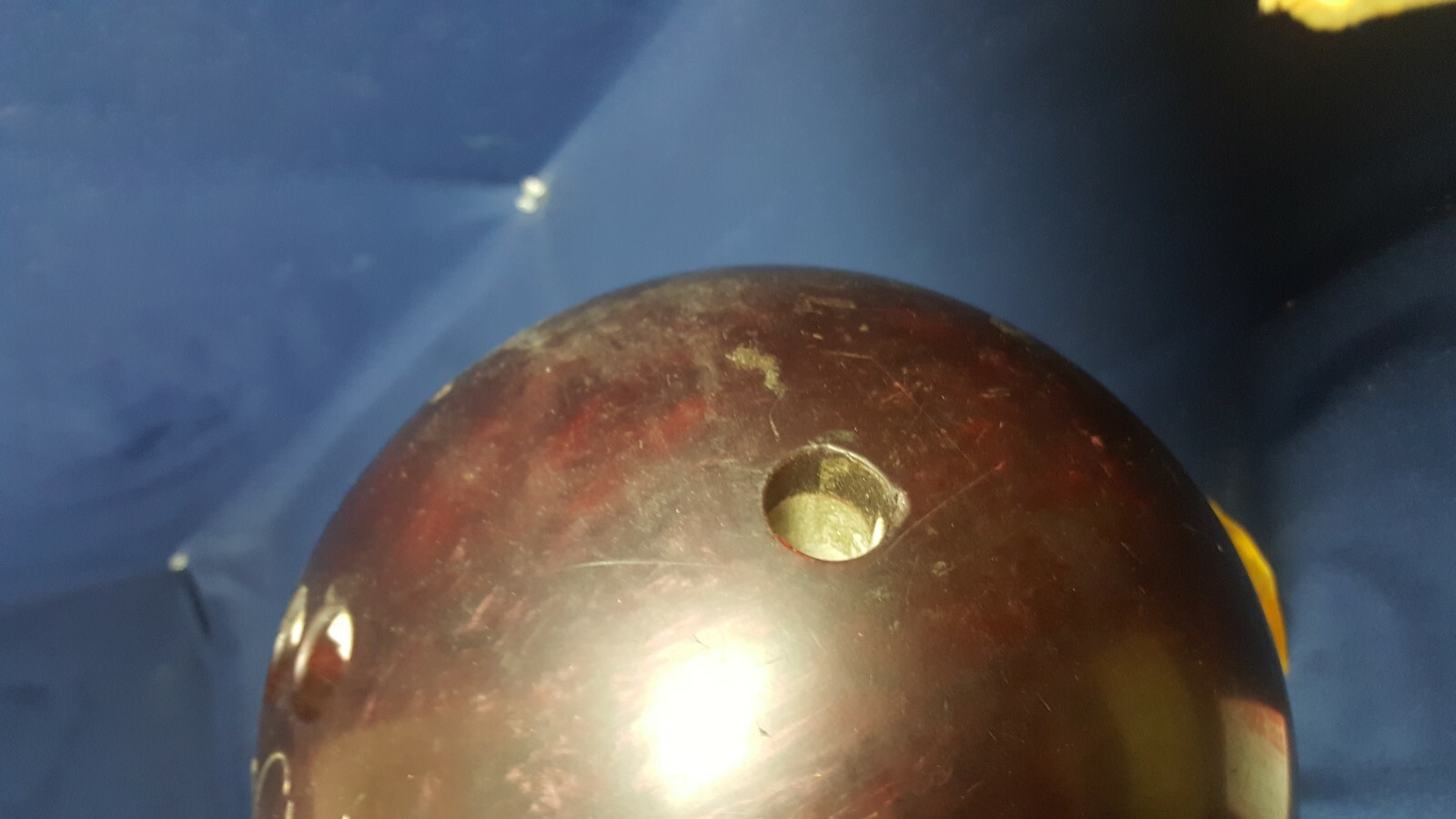 Vintage Columbia 300 Yellow Dot Bowling Ball Burgundy HOF Bowler