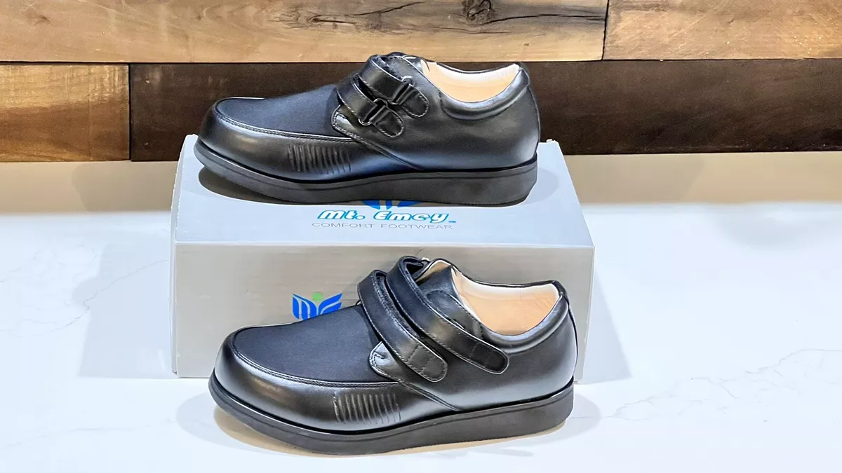 Womens extra wide store shoes 5e