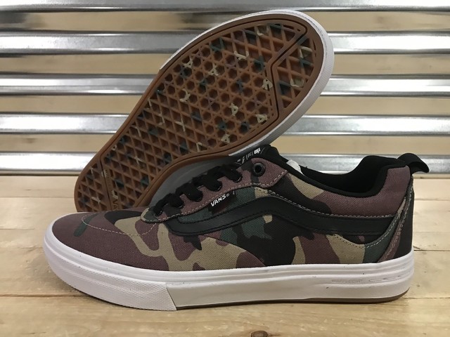 mens vans camo shoes