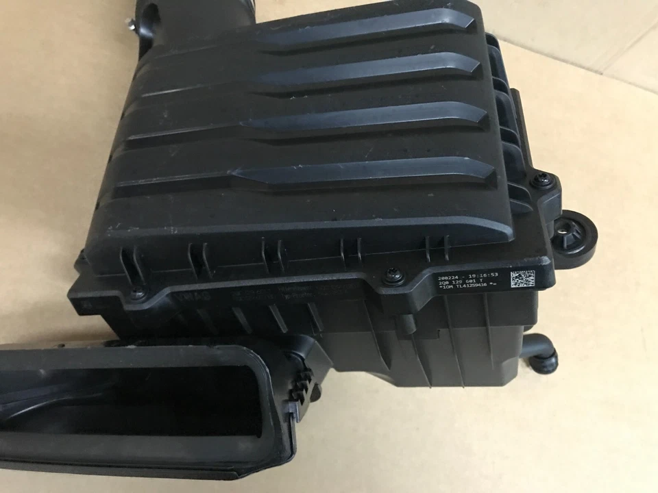 SEAT IBIZA 1.0 PETROL AIR FILTER BOX ASSEMBLY  5Q0129607BD 2020 2021- 2023 D1119 - Image 4 of 4