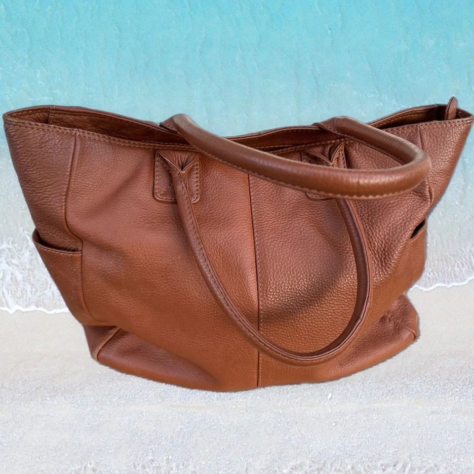 Genuine Roomy 棕色单肩包 — 第 3/4 张图片