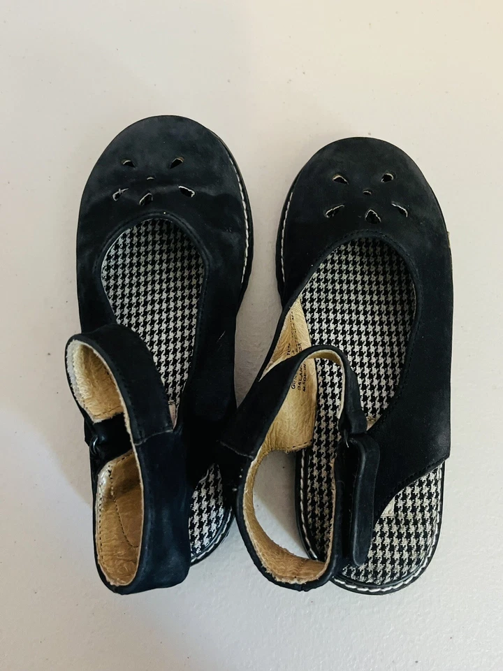 Vintage Goody Children's Girls Kids Suede Blue Pussy Cat Loafer Shoes Buckle 10 - Image 3 of 4