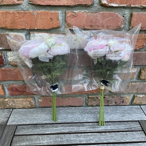 Juego de 2 paquetes de flores de ranúnculo sintético Pottery Barn verde rubor varios nuevos sin etiquetas
