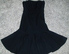 EUC Harold's mermaid strapless little black dress,boned,lined,belt on back Sz 2