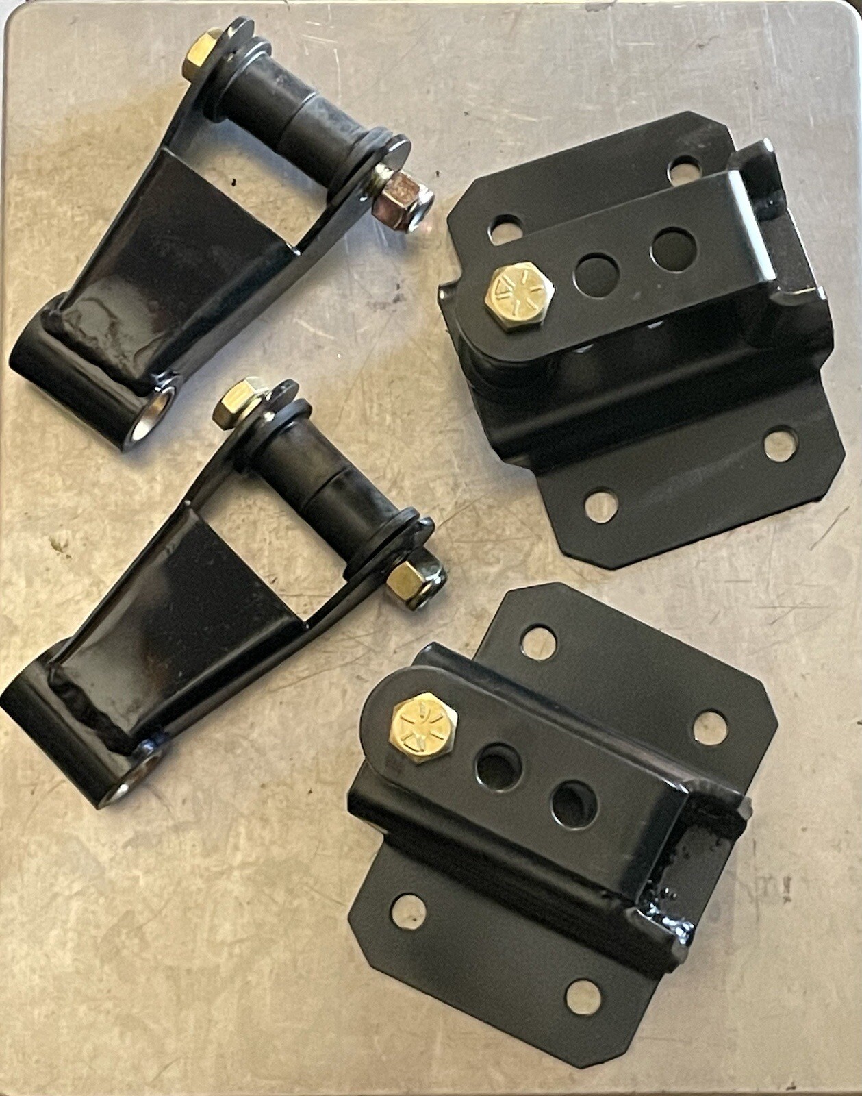 195356 Ford F100 Rear Lowering Leaf Spring Hangers & Lowering shackles