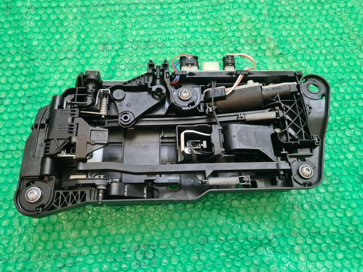 A0997609203 NEW OEM Mercedes Door Handle A0997609203 9149 | eBay 