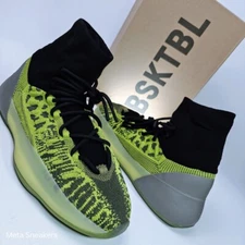 Adidas US 13.5 Men's Energy Glow/Black Comfort - Yeezy BSKTBL Knit - HR0811  NIB