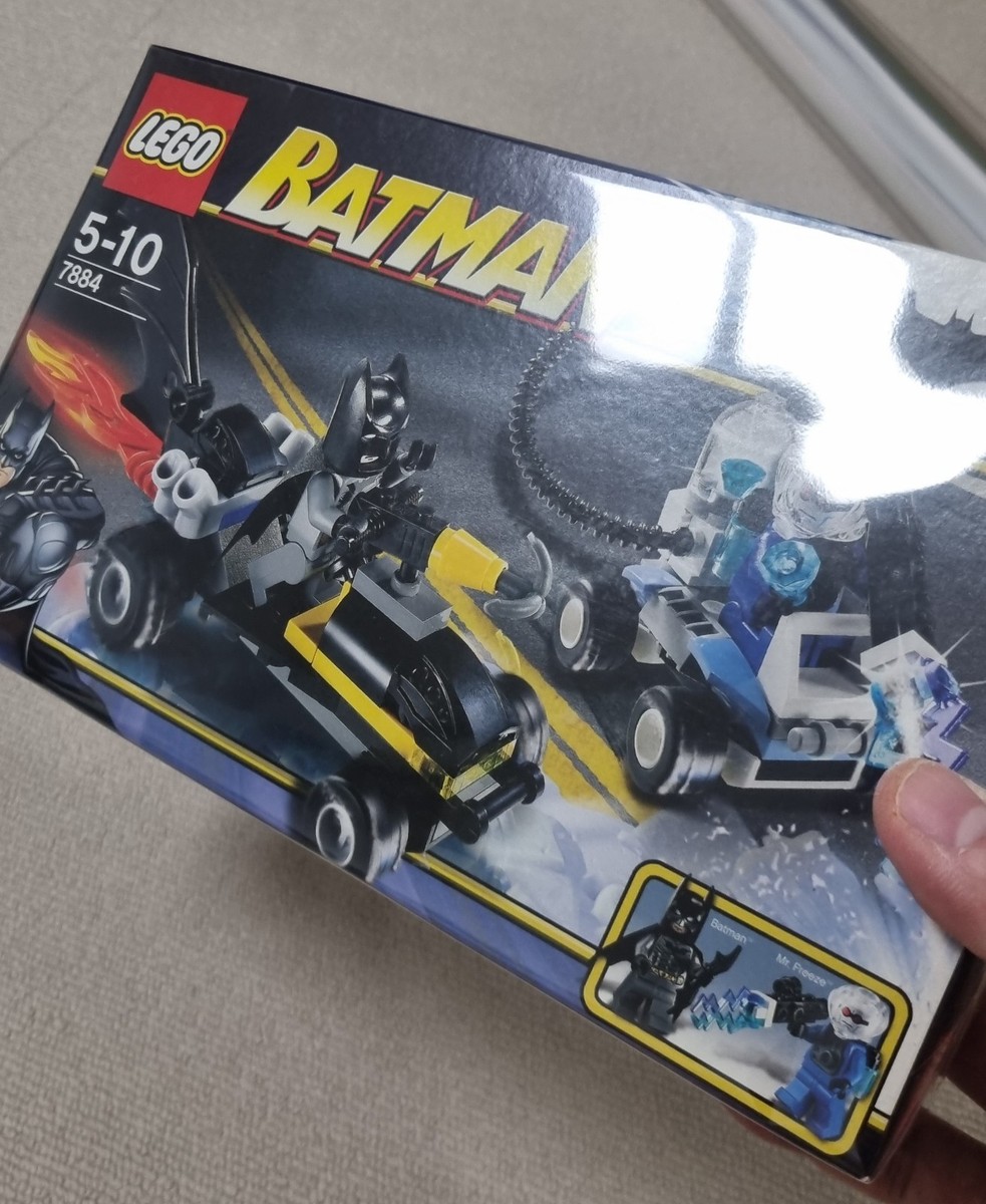 トミーダイレクト クリムゾン エンパイアセット 未開封 2008 スターウォーズ LEGO Batman: Batman's Buggy: the Escape of Mr. Freeze (7884) for