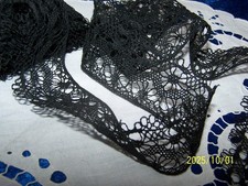 Dentelle ancienne noire du Puy