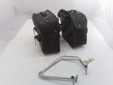 Triumph speedmaster 800 borse laterali in pelle vintage da riparare
