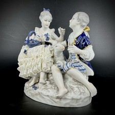 Unterweissbach Tüll Porzellanfigur Barock Liebespärchen mit Lamm Liebes Szene