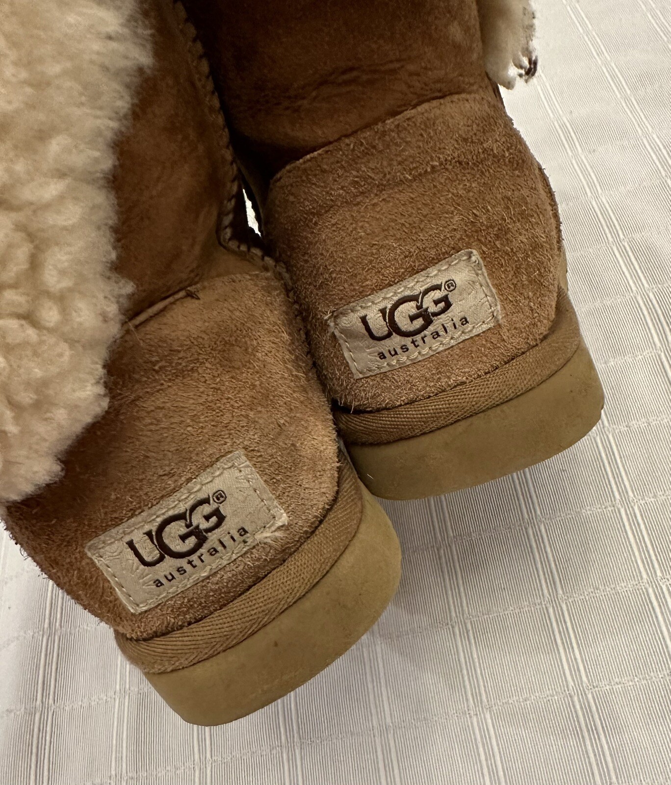UGG Bailey Button Boot Chestnut Shearling Suede L… - image 7