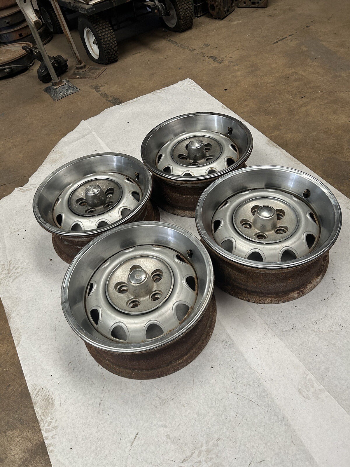 Mopar Small Bolt Pattern Rally Wheels 14” Dart Barracuda Duster ABody