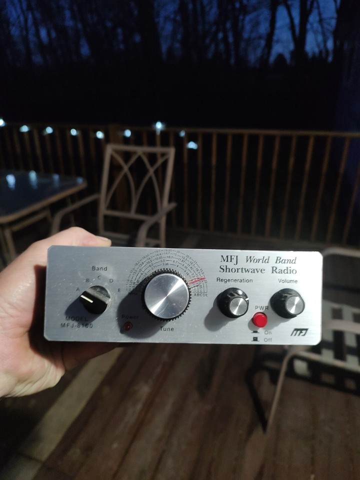 MFJ-8100 World Band Shortwave Regenerative Receiver. | eBay