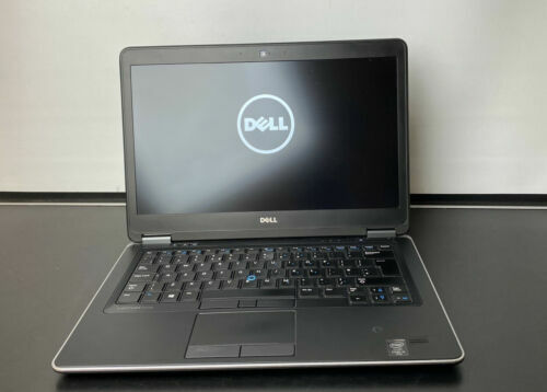 Dell Latitude E5540 15.6 inch (120GB, Intel Core i5 4th Gen., 2.00