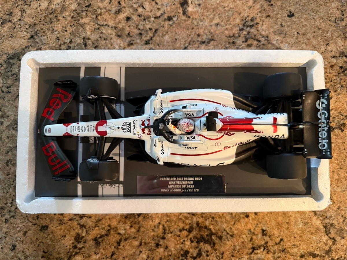 Max Verstappen 1:18 RB21 GP Japan 2025 Special Livery 866/4000 | eBay