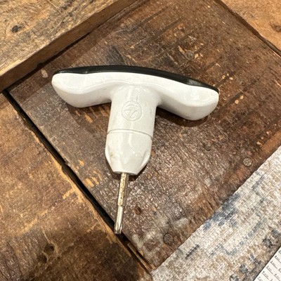 Genuine White TaylorMade Golf R7 R1 Loft Lie Wrench R11 R15 SIM Stealth Burner