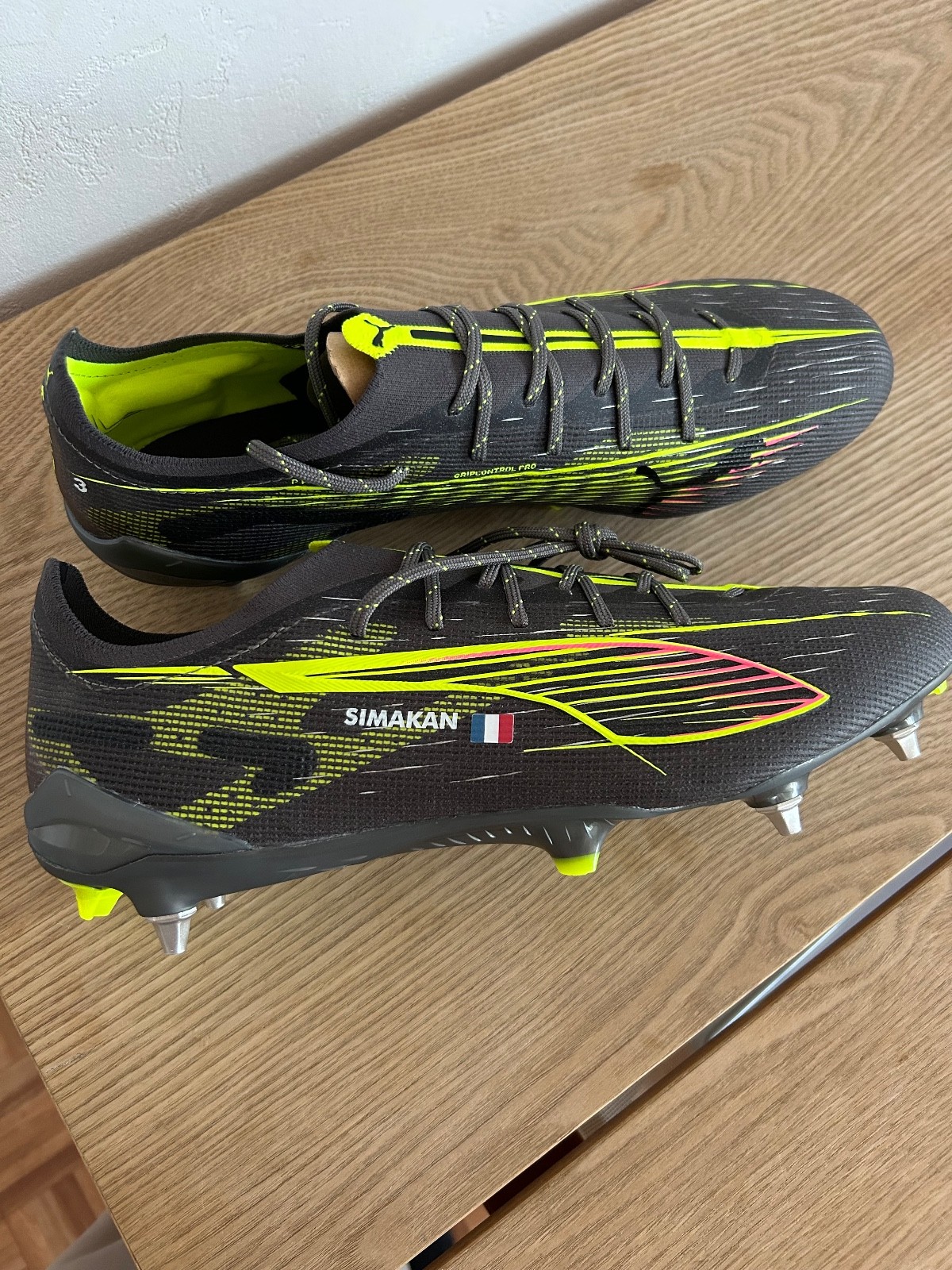 Crampons Puma Ultra Ultimate Elite SG Match Worn Simakan