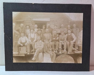 Lumber workers, wood, lumberjacks, Aberdeen, Washington; cabinet photo history