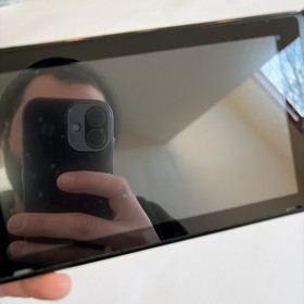 NINTENDO SWITCH CONSOLE HAC-001 With CHARGER & Case Joycons Oem TESTED