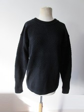 SNS HERNING dark navy blue 100% virgin wool thicker knit pullover sweater S